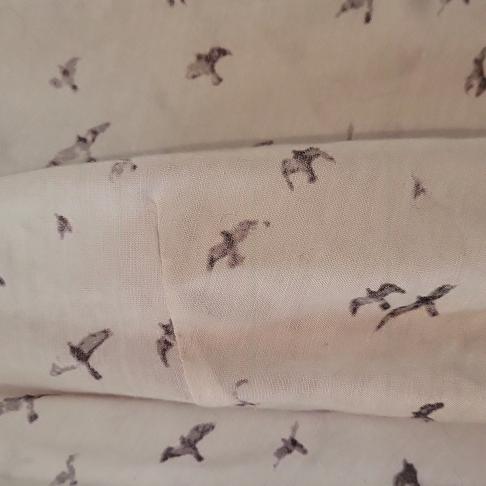 The Limited Size Small Tops - Picture 5 of 5